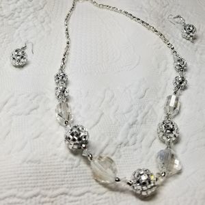 Bedazzled Beauty Necklace and Earring Set